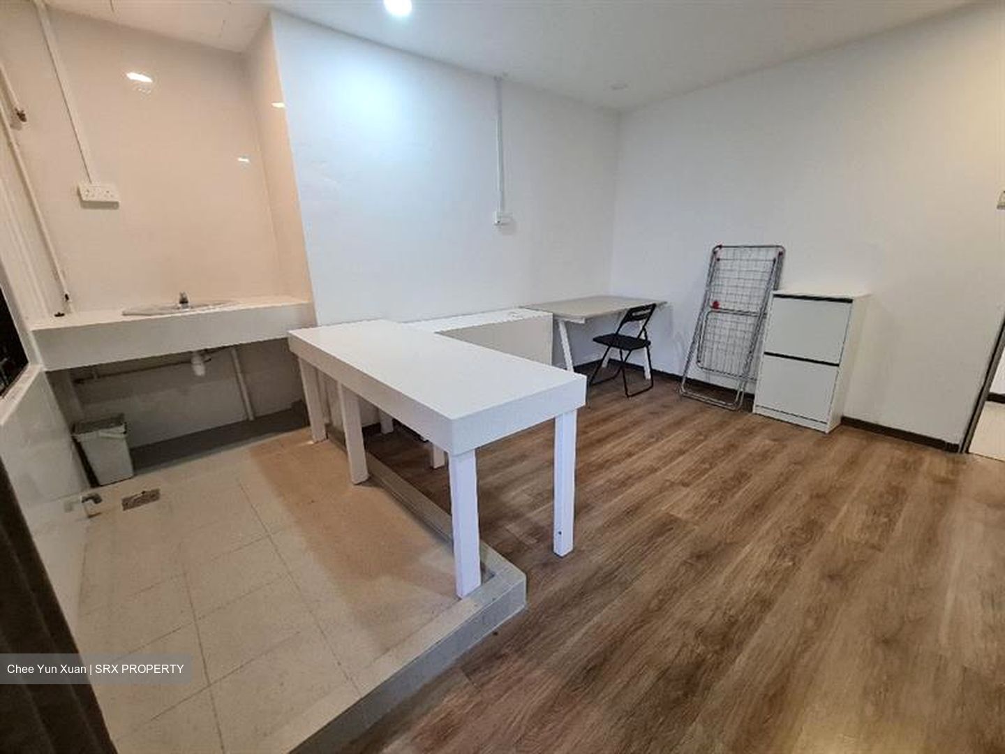 Changi Road (D14), Shop House #597998331